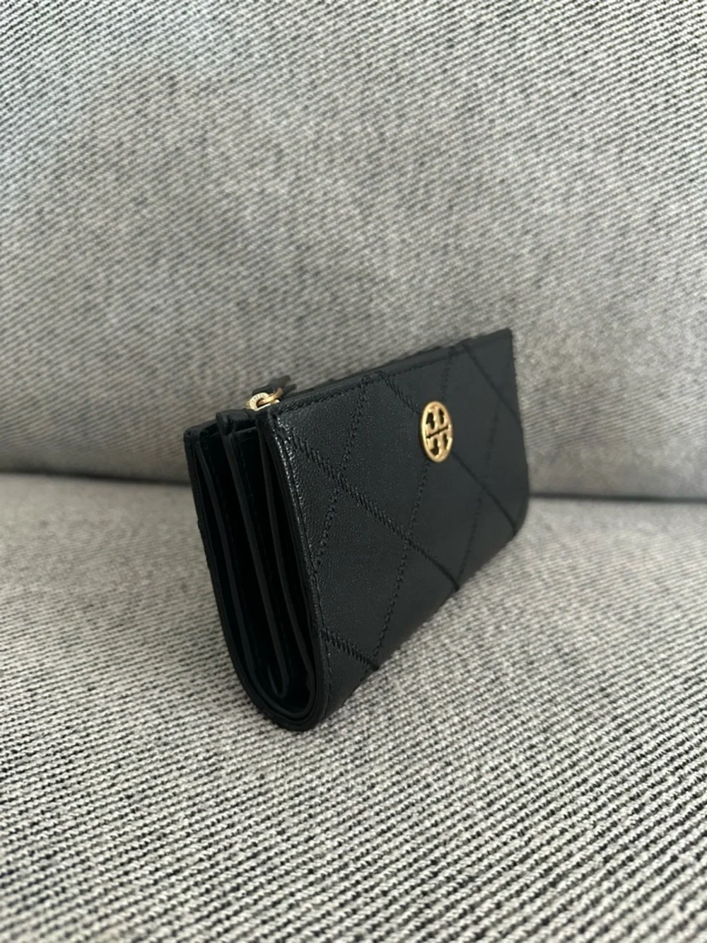 NWT Tory Burch Willa Medium Wallet 168721 Goat Leather Black